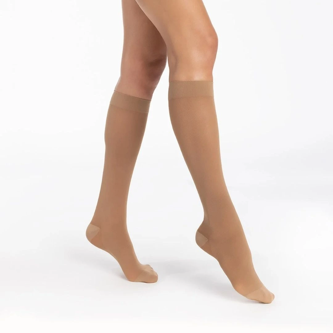 producto-sigvaris-essentiel-semitransparent-ad-4