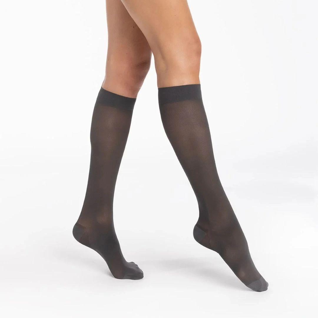 producto-sigvaris-essentiel-semitransparent-ad-6