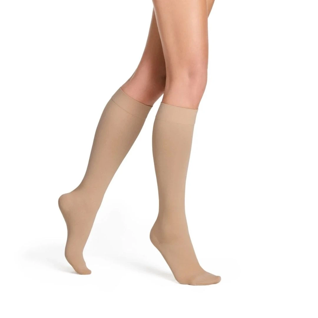 producto-sigvaris-styles-opaque-ad-2